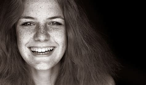 4558269 Freckles Monochrome Women Face Rare Gallery Hd Wallpapers