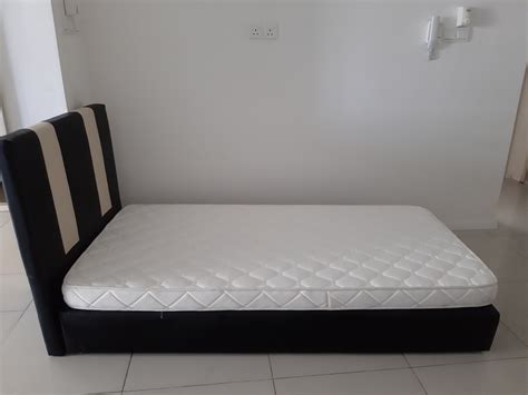 Rebecca headboard with 5 divan + 7 stainless steel legs. Single divan bed frame with mattress FOR SALE from Sabah ...