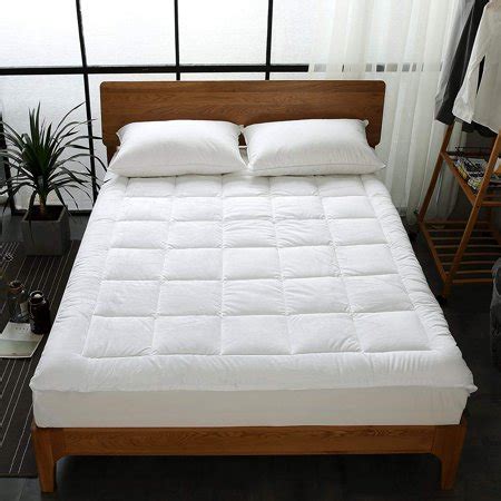 You attach it directly onto your mattress via one of the corners karrism claims that their topper is 50 percent thicker than the average mattress topper. Extra Plush Mattress Topper/Pad, King - Walmart.com