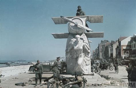 The Fall Of France In 1940 German Official Colour Photographs Of
