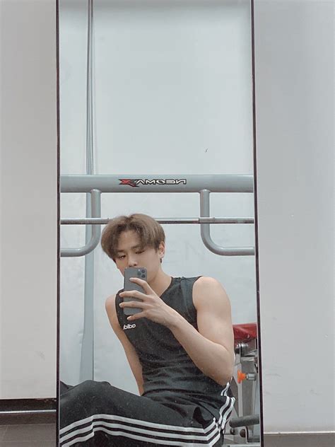 Original title cik reen encik ngok ngek. Pin de 𝐞𝐫𝐢𝐤𝐚 ♡ em Victon em 2020 | Victon, The voice, Fandom