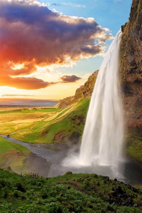 Iceland Seljalandsfoss Waterfalls Wallpaper Wallpapers