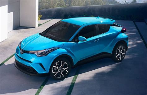 The dan wolf auto group has proudly served naperville for more than 40 years. 2019 Toyota C-HR vs 2018 Toyota RAV4