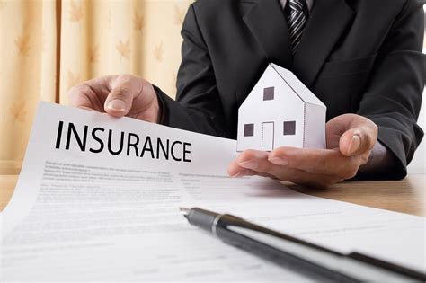 Your Complete Guide To Homeowners Insurance Deductibles