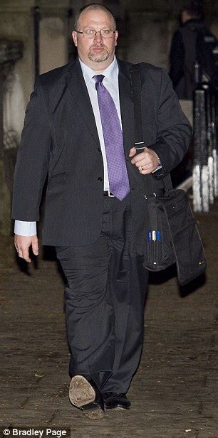i m a pleb but andrew mitchell was never rude to me says bob geldof daily mail online