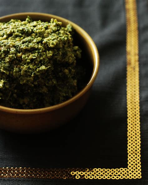 Kale And Walnut Pesto A Healthy Vibrant Pasta Sauce Perfect For Meat