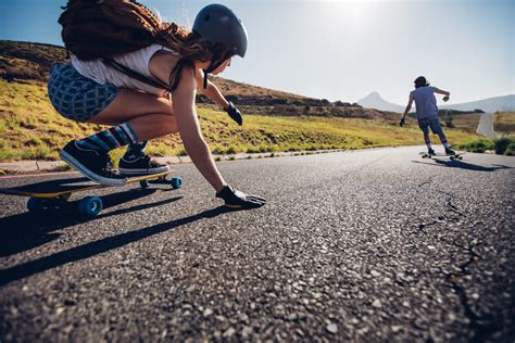 5 Really Easy Longboarding Tricks That Anyone Can Perform - Thrillspire