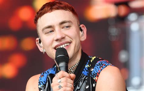 years-years-to-continue-as-solo-project-for-olly-alexander
