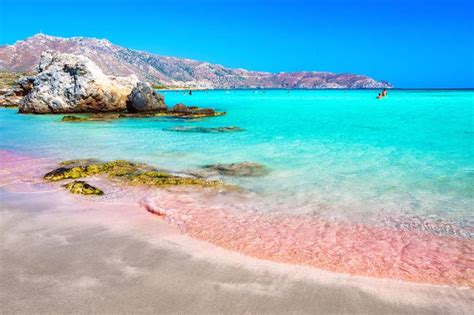 The Best Pink Sand Beaches Around The World Pink Sand Beach Popular