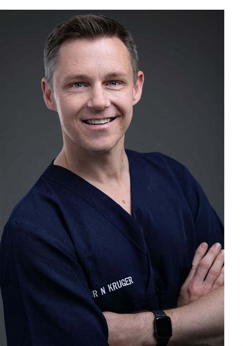 Biography Dr Neil Kruger Orthopaedic Surgeon Cape Town