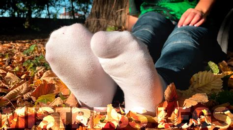 Compilation De Belles Déesses Pieds Dans Des Chaussettes Partie 2 Xhamster