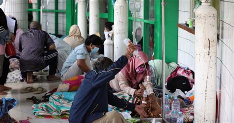 Indonesia Faces Oxygen Shortage As Hospitals Buckle From Surge In Covid