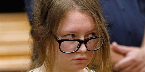 Anna Delvey Ice To Deport Alleged Socialite Scammer To Germany