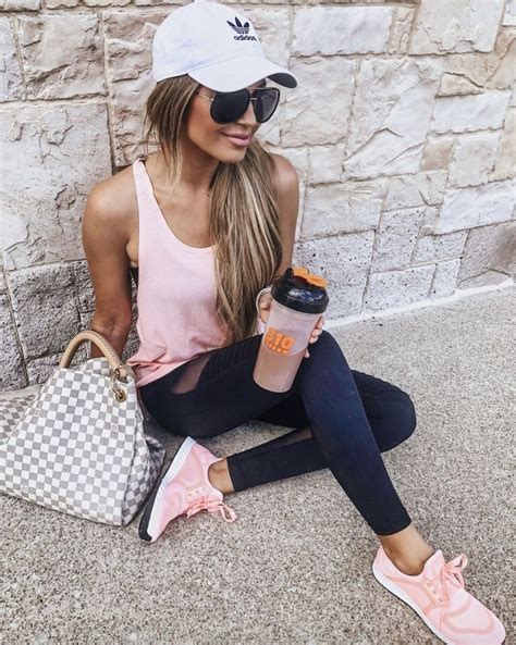 46 Cute Sporty Outfits Ideas Try This Fall | Cute sporty ...