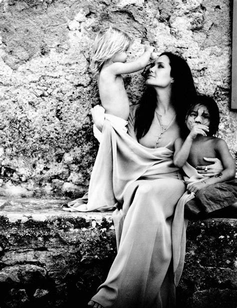 The Best Angelina Jolie Mother Ideas On Pinterest Angelina Jolie Mom Angelina Jolie