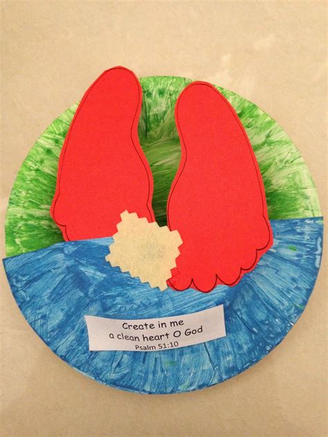 A Little Amused Paper Plate Craft Washing Disciples Feet