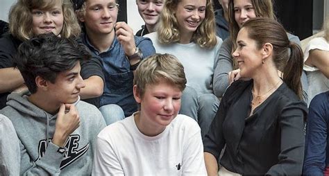 Crown Princess Mary Attend The Event Kaerlig Talt Loving Action