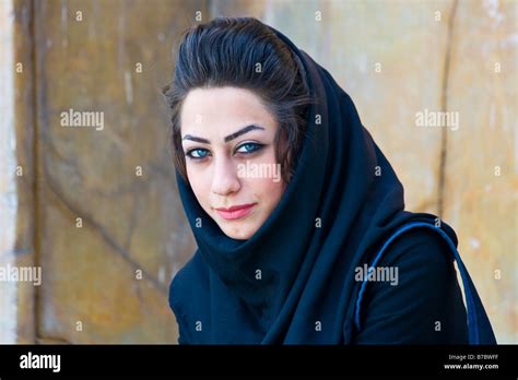 Young Iranian Woman In Esfahan Iran Stock Photo Alamy