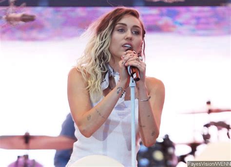 Miley Cyrus Performs Malibu For The First Time At Wango Tango Festival