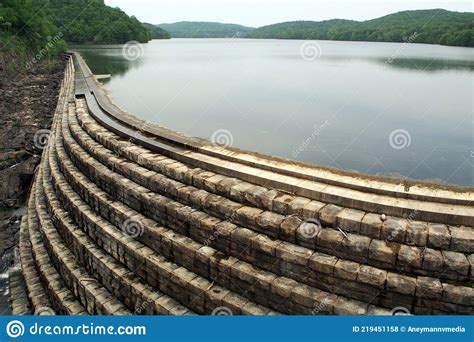 New Croton Dam And Reservoir At The Croton Gorge Park Ny Stock Photo