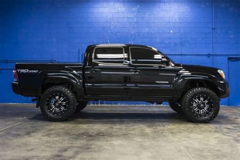 Learn more about price, engine type, mpg, and complete safety and warranty information. 2015 Toyota Tacoma TRD Sport 4x4 4L V6 Crew Cab Lifted 6 Speed Pickup Truck