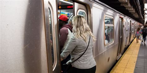 New York Citys Subways Are Slow Crowded And Smelly—officials Say Part