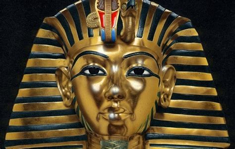 The Gold Mask Of Tutankhamun Wallpaper And Background Image 1812x1151