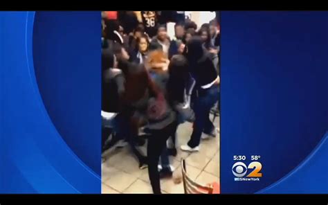 Video Shows Brutal Beating Of Teen In Brooklyn Mcdonalds Cbs News