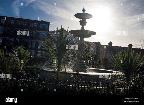 Fountain At Coronation Gardens In Leyton East London Stock Photo Alamy