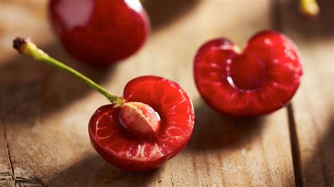 What Happens To Your Body If You Swallow A Cherry Pit