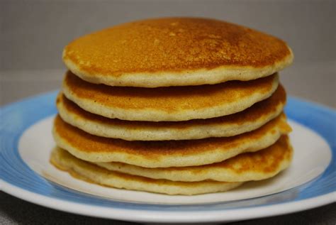How to make pancakes from scratch. Mommie Guide: IHOP Pancakes