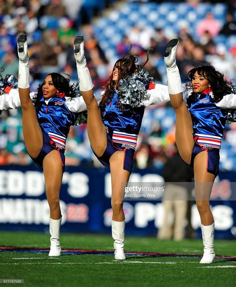 The Buffalo Jills Cheerleaders Entertain The Fans Prior To A Game Hot Cheerleaders Hottest