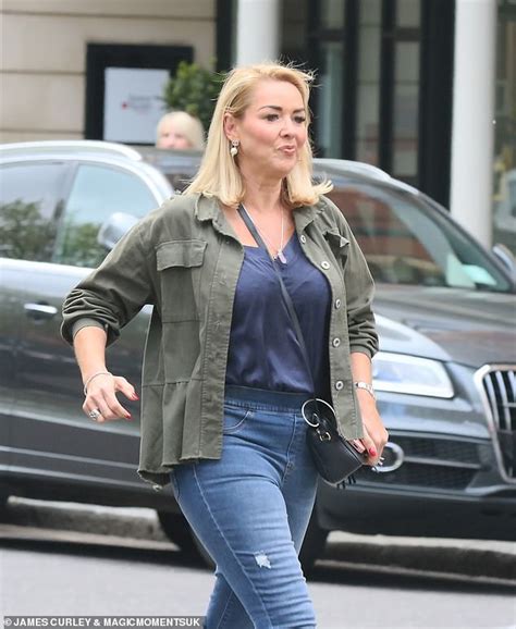 Claire Sweeney Puts On Very Animated Display As She Enjoys Al Fresco