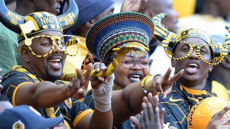 Kaizer Chiefs Fans Mock Orlando Pirates After Bimenyimana Inspires Amakhosi Up Psl Table Goal