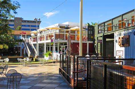 Downtown Container Park In Las Vegas Go Shopping Visit Galleries
