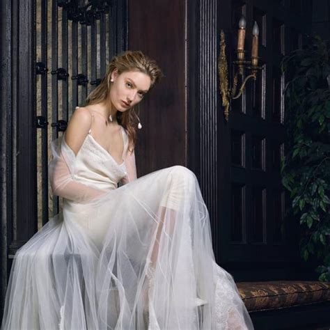 Danielle Frankel Springsummer 2019 Bridal British Vogue