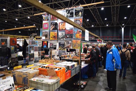Worlds Biggest Record Fair Kicks Off This Weekend