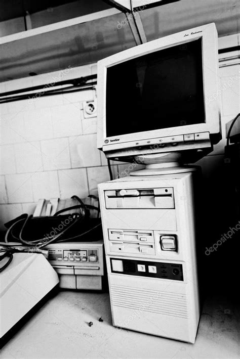 Old Vintage Computer In Laboratory Stock Editorial Photo © Svedoliver