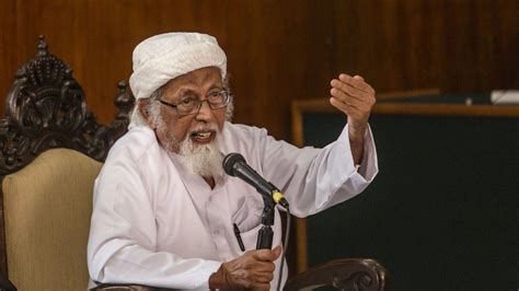 Abu Bakar Baasyir The Radical Indonesian Cleric Linked To Bali