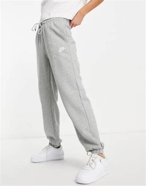 Nike Essentials Loose Fit Sweatpant In Gray Asos Nike Sweatpants