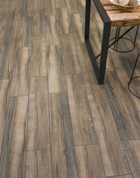 Distressed Wood Look Tile Flooring Flooring Guide By Cinvex