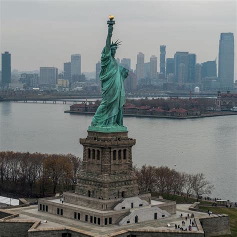 Lady Liberty By Johnnymeant Newyork Newyorkcity Newyorkcityfeelings