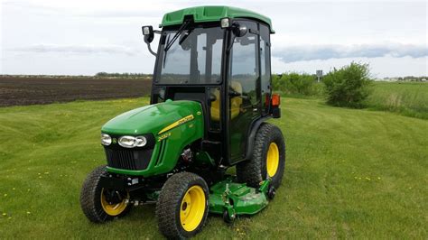 John Deere 2032r Series Cabs Now Available Tektite Manufacturing