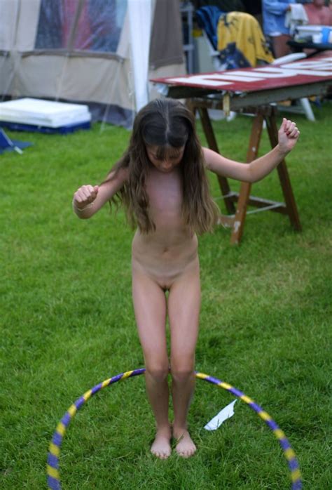 Holland Grass Hula Hoops From Pure Nudism Photos 9 9 MB TheNudism Site