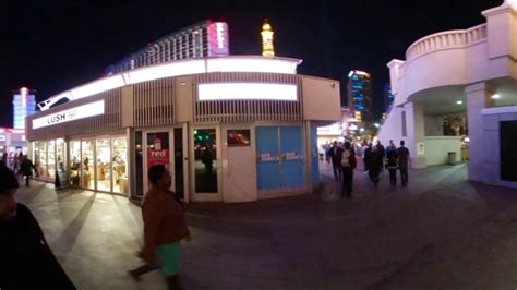 Time Lapse Walking On The Las Vegas Strip Youtube