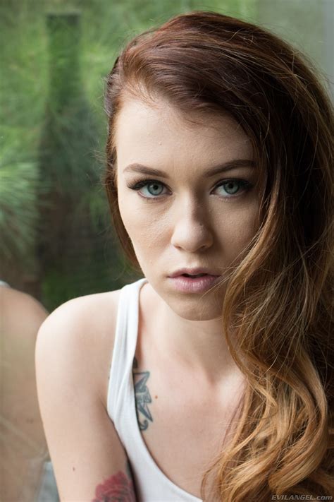 Misha Cross Pornstar Brunette Gray Eyes Women Evilangel 853x1280 Wallpaper Wallhavencc