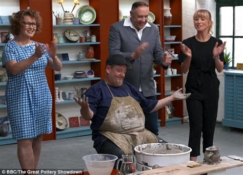 Johnny Vegas Makes A Teapot In One Minute Daily Mail Online