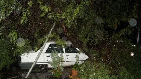 Un Tornado Y Fuertes Tormentas Eléctricas Afectaron A Varias Localidades Del Gran Buenos Aires Y