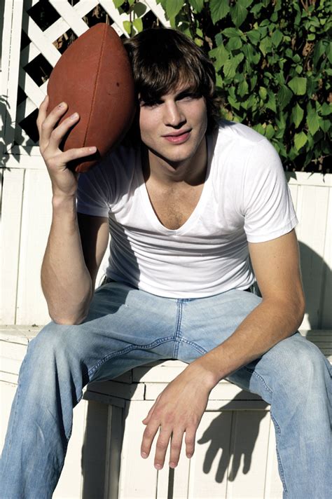 Ashton Kutcher Ashton Kutcher Photo 20058997 Fanpop