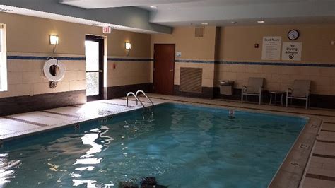 holiday inn express and suites columbia east elkridge an ihg hotel pool pictures and reviews